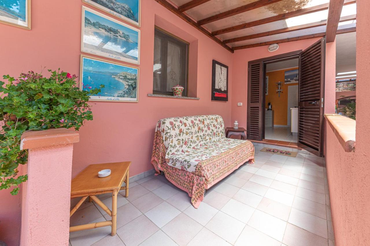 Elbaloves Appartaments Villa Capoliveri  Exterior foto