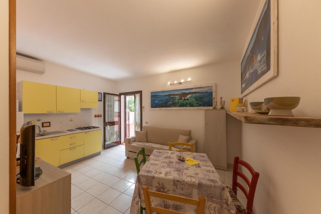 Elbaloves Appartaments Villa Capoliveri  Exterior foto
