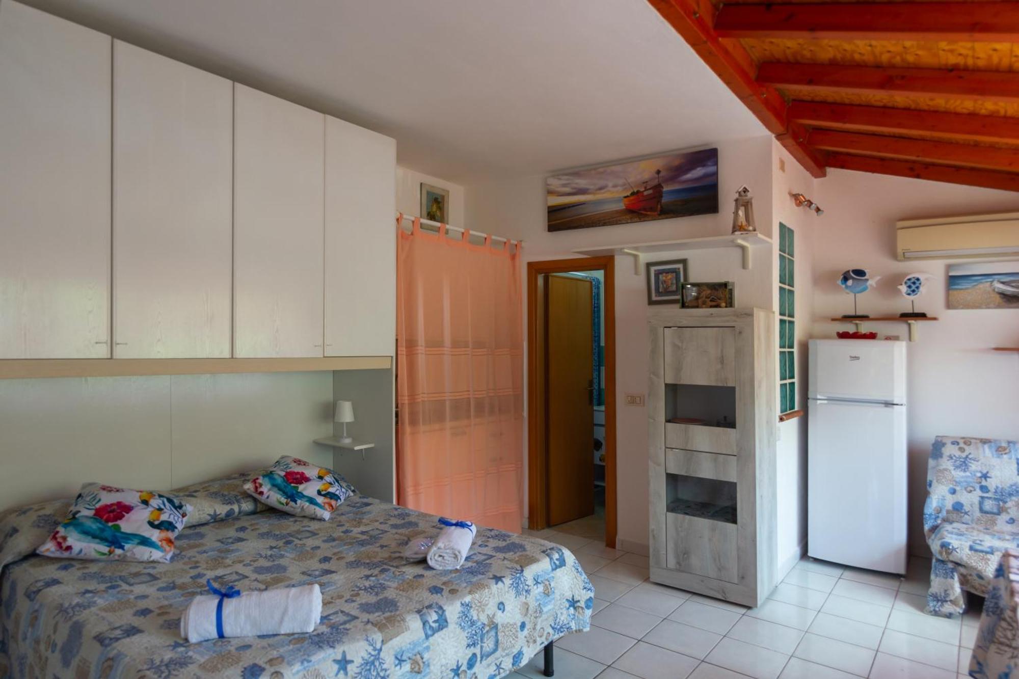 Elbaloves Appartaments Villa Capoliveri  Quarto foto